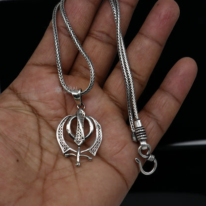 925 pure silver Divine Khalsa pendant with wheat chain necklace, unisex Guru Nanak jewelry by TRIBAL ORNAMENTS.