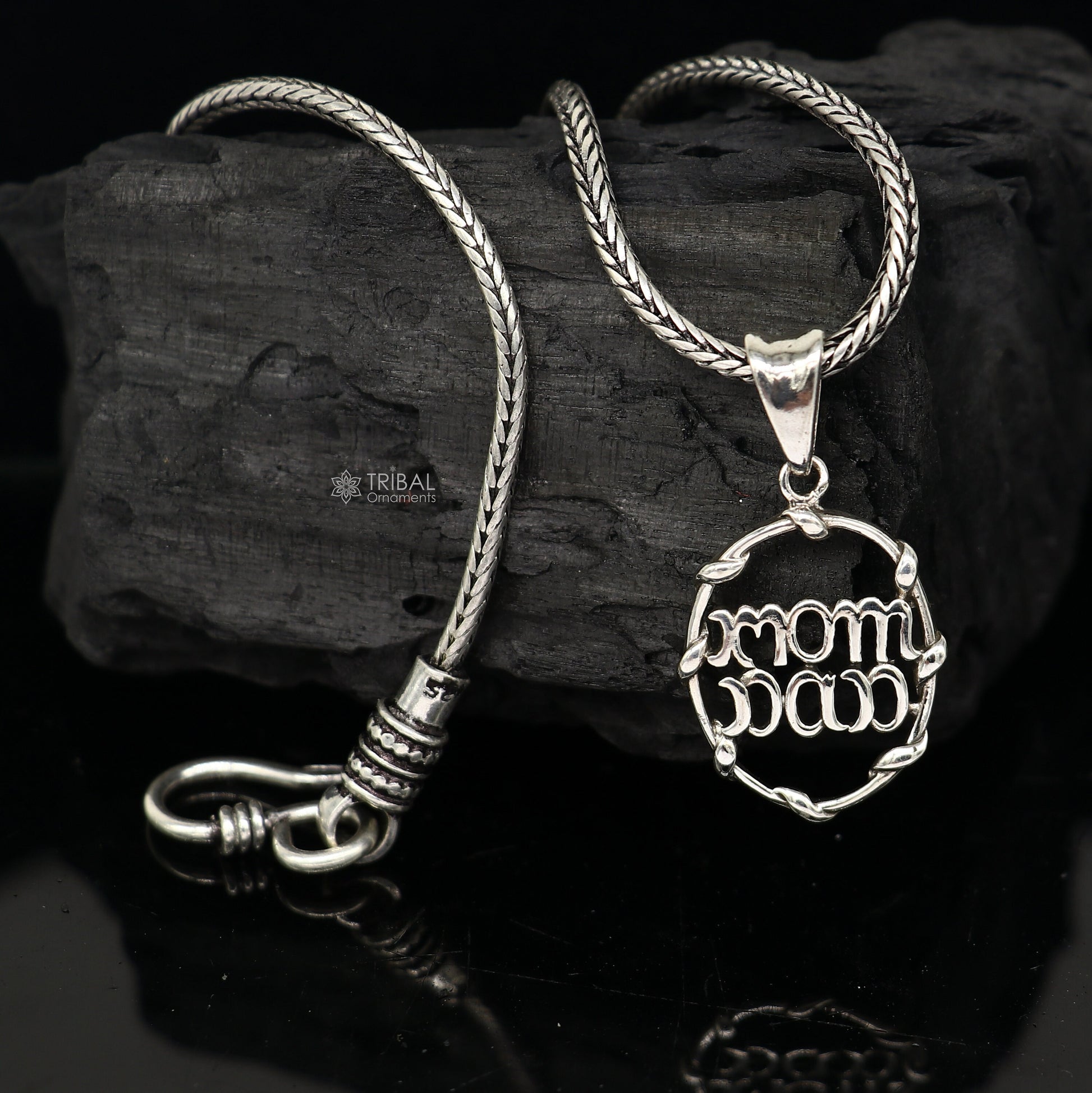 925 pure silver MOM DAD pendant on wheat chain, unisex tribal jewelry with detailed design, ideal for gift-giving.
