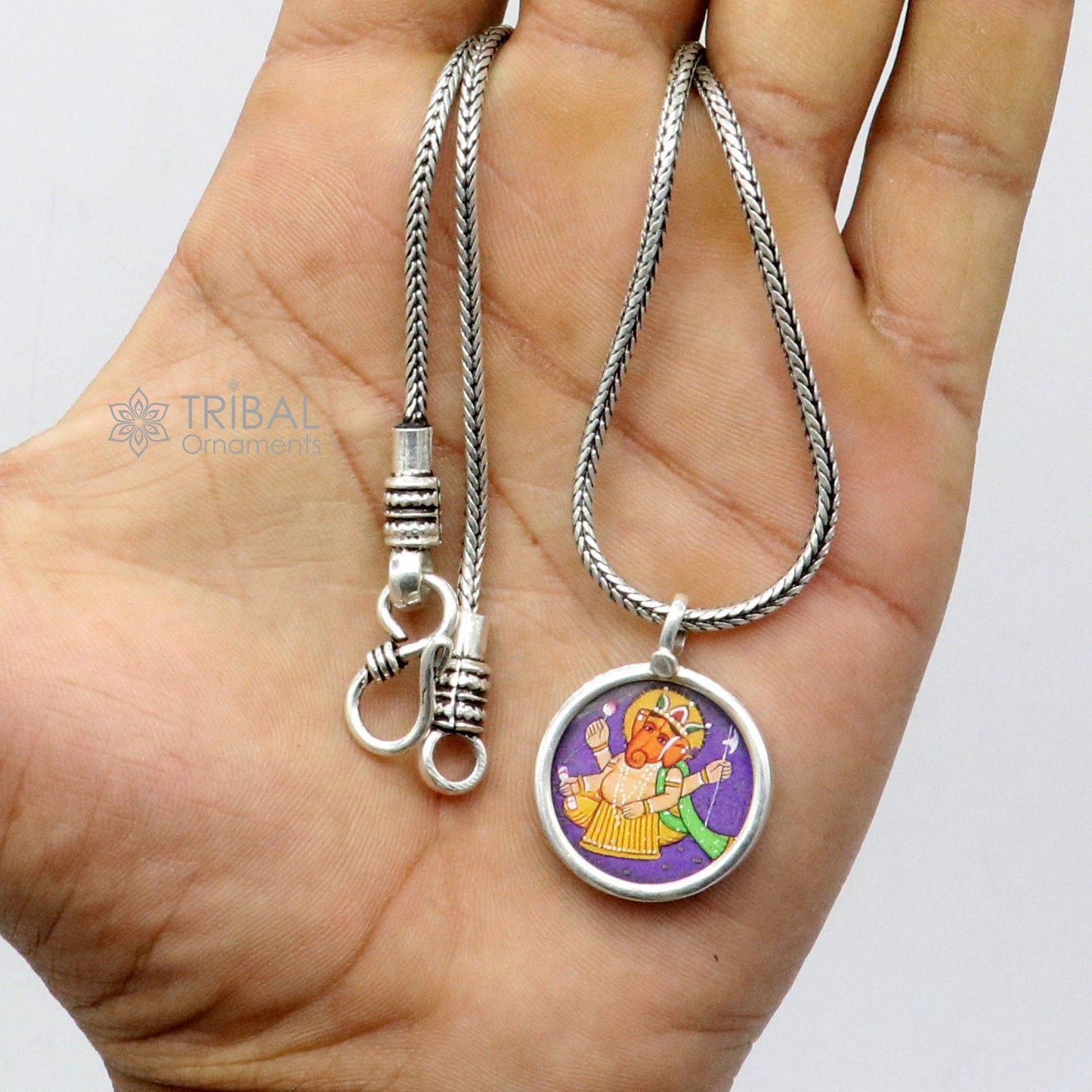 925 sterling silver handmade Ganesha pendant featuring divine artwork, unisex jewelry, perfect for gifting or everyday wear.