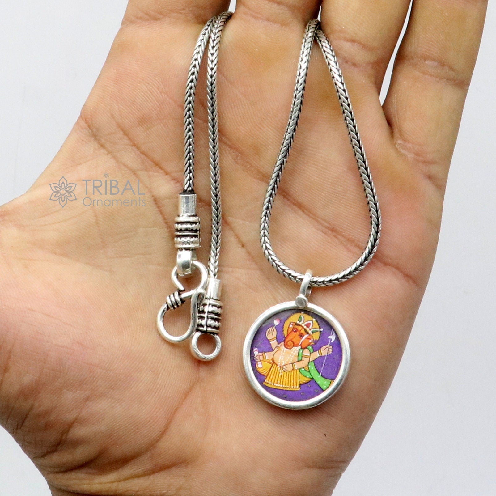 925 sterling silver handmade Ganesha pendant featuring divine artwork, unisex jewelry, perfect for gifting or everyday wear.