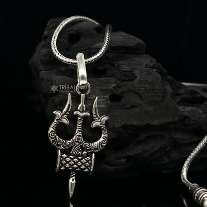 Handmade 925 sterling silver Lord Shiva trident pendant, divine Mahadeva idol jewelry, unisex gifting jewelry by Tribal Ornaments.