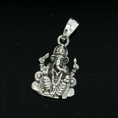 925 sterling silver handmade vintage stylish trendy idol Ganesha pendant , exclusive designer unisex pendant silver locket jewelry ssp455 - TRIBAL ORNAMENTS