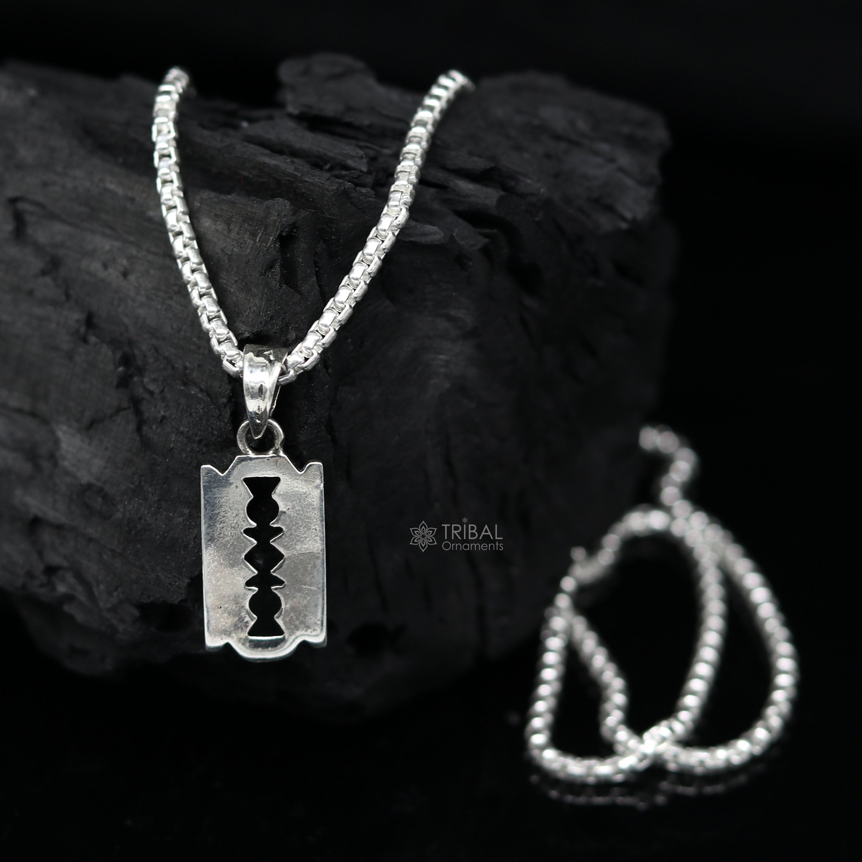 925 sterling silver Razor Blade design pendant unisex jewelry nsp643