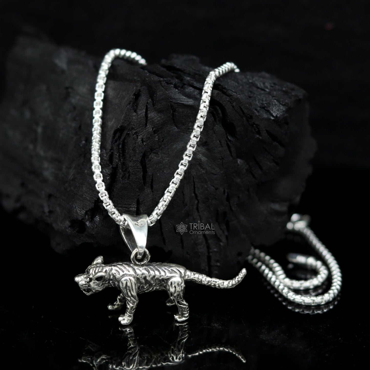 925 sterling silver tiger and lion design pendant necklace, unisex cultural jewelry, tribal ornaments trendy pendant.