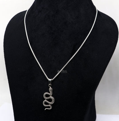 925 sterling silver waved snake pendant featuring a king cobra design, showcasing intricate details and symbolic elegance.