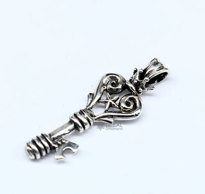 Sterling silver key pendant by TRIBAL ORNAMENTS, vintage-style handmade jewelry for boys and girls, stylish and attractive.