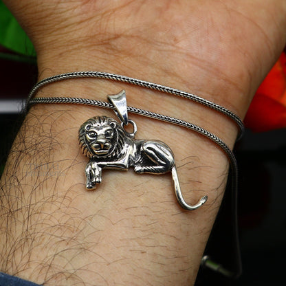 Amazing unique Elegant 925 sterling silver handmade lion design pendant solid pendant, best unisex gifting jewelry from india ssp1461 - TRIBAL ORNAMENTS