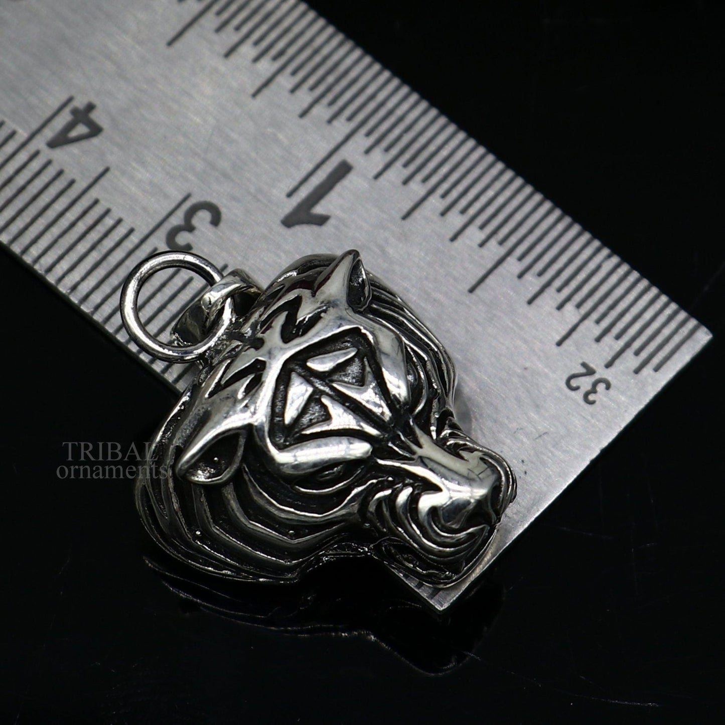 Elegant divine 925 sterling silver handmade tiger face design pendant solid pendant, best unisex gifting jewelry from india ssp1458 - TRIBAL ORNAMENTS