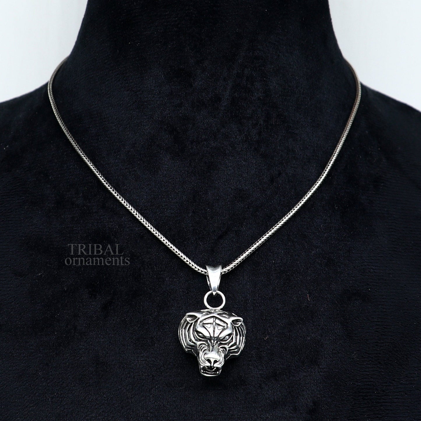 Elegant divine 925 sterling silver handmade tiger face design pendant solid pendant, best unisex gifting jewelry from india ssp1458 - TRIBAL ORNAMENTS