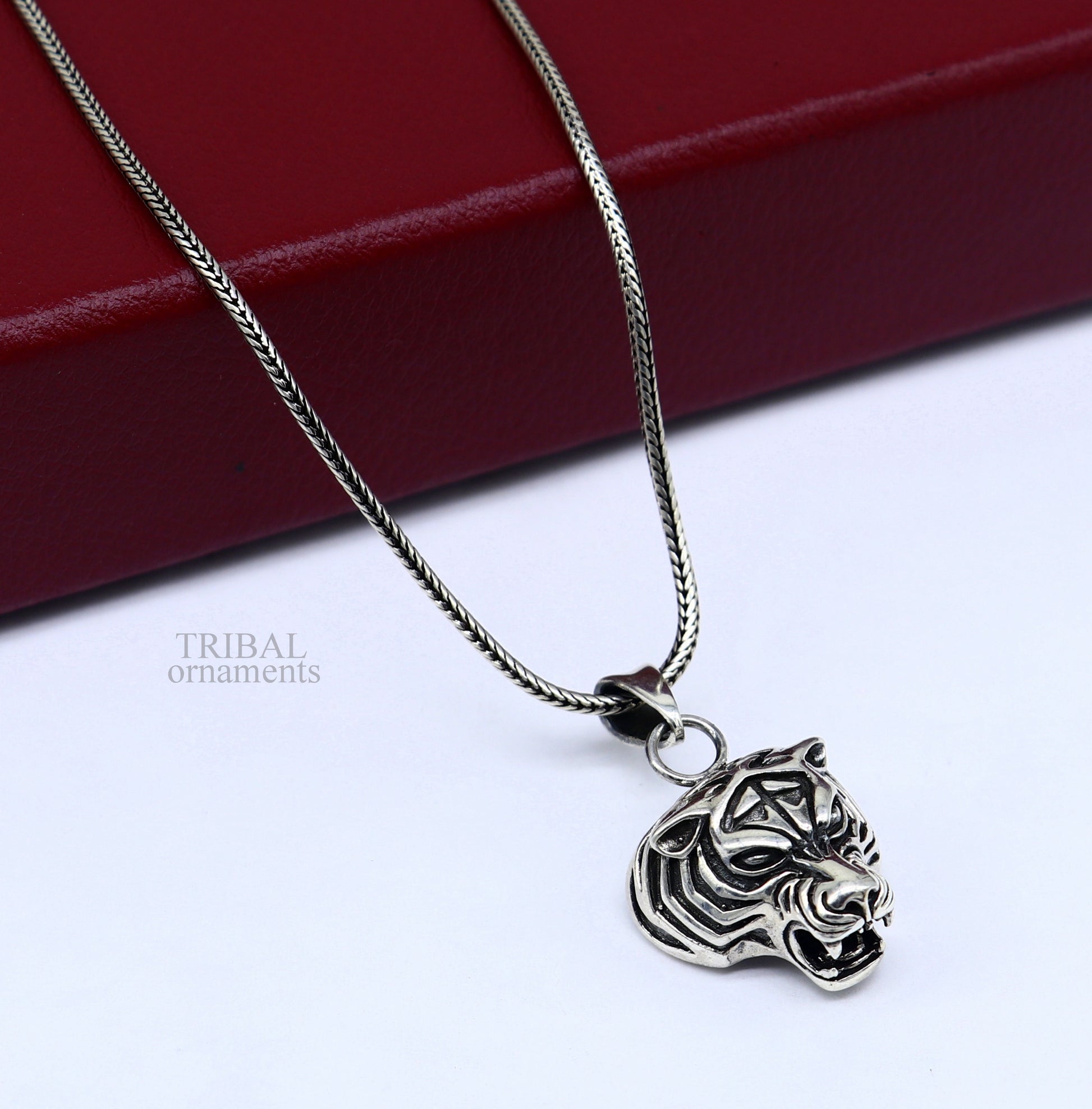 Elegant divine 925 sterling silver handmade tiger face design pendant solid pendant, best unisex gifting jewelry from india ssp1458 - TRIBAL ORNAMENTS