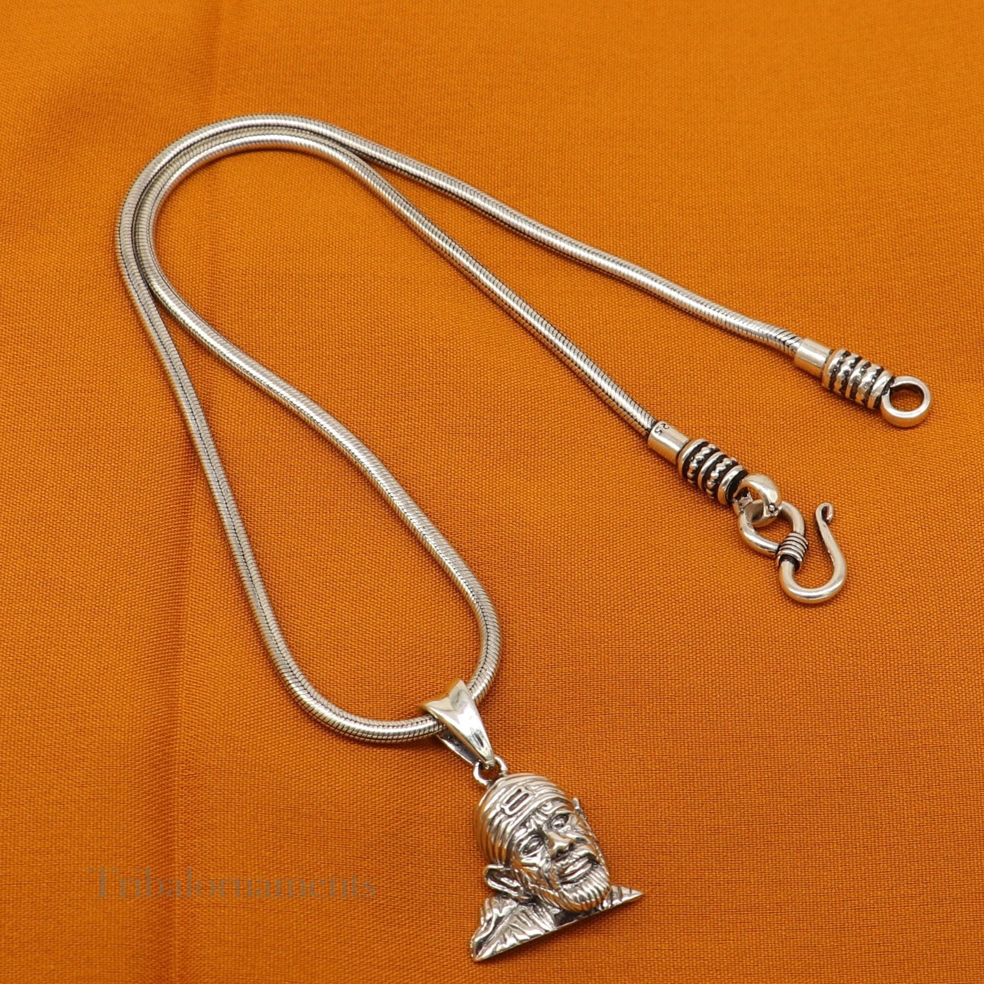 Idol Sai Baba pendant 925 sterling silver handmade amazing stylish unisex pendant locket personalized jewelry tribal jewelry ssp901 - TRIBAL ORNAMENTS