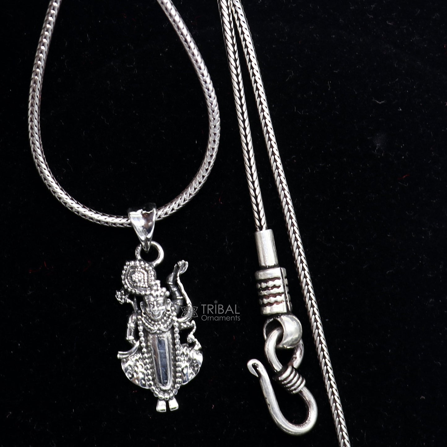 Small Lord Krishna Goverdhan pendant in 925 sterling silver, featuring intricate design, ideal for spiritual or unisex jewelry.