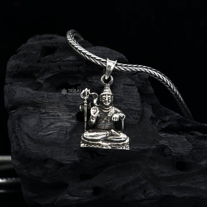 Sterling silver Lord Shiva pendant, unisex jewelry by Tribal Ornaments, featuring intricate handcrafted design and spiritual symbolism.