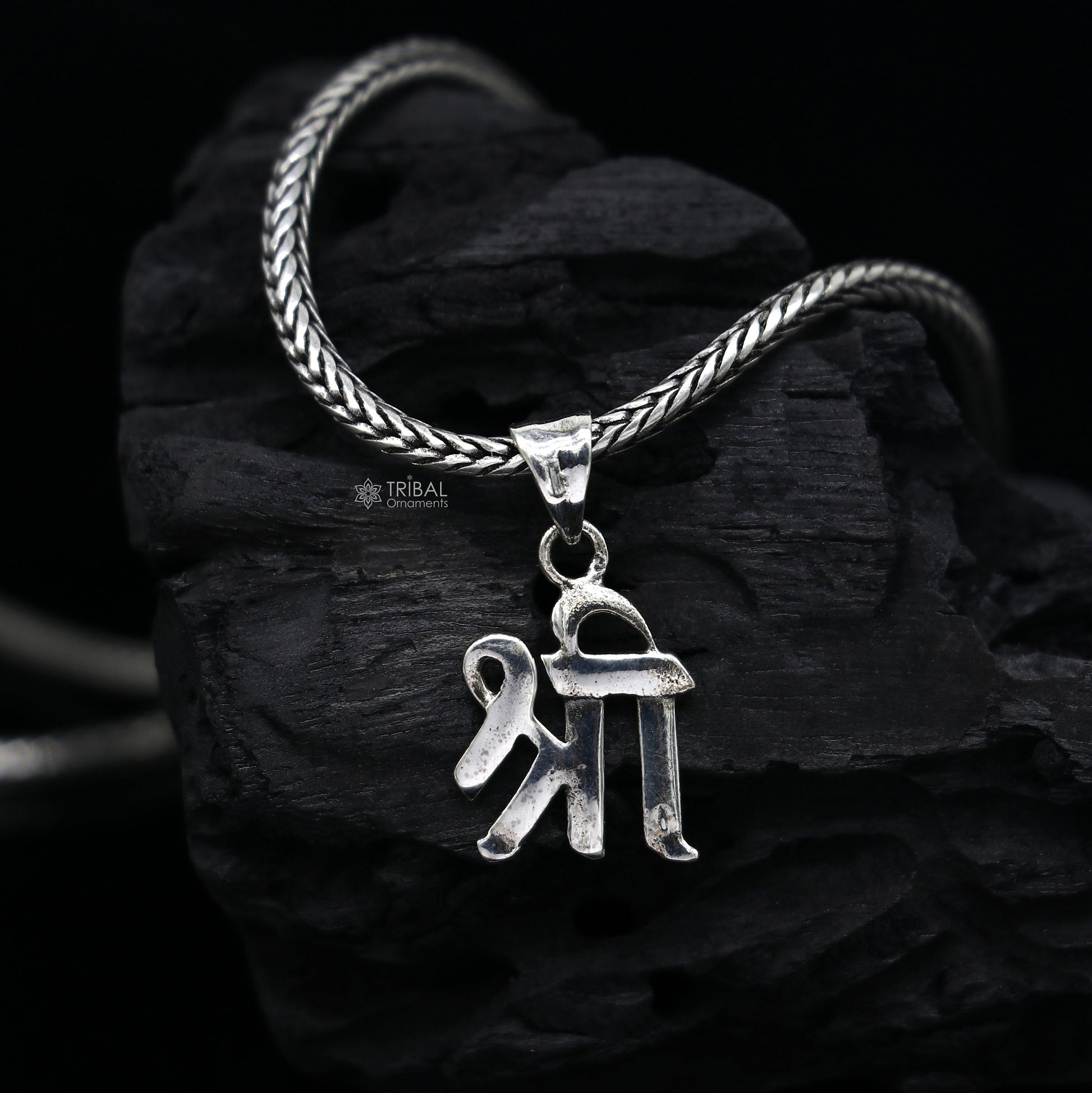Sterling silver Hindu "Shree" pendant, unisex divine jewelry featuring powerful Shree symbol in intricate design.