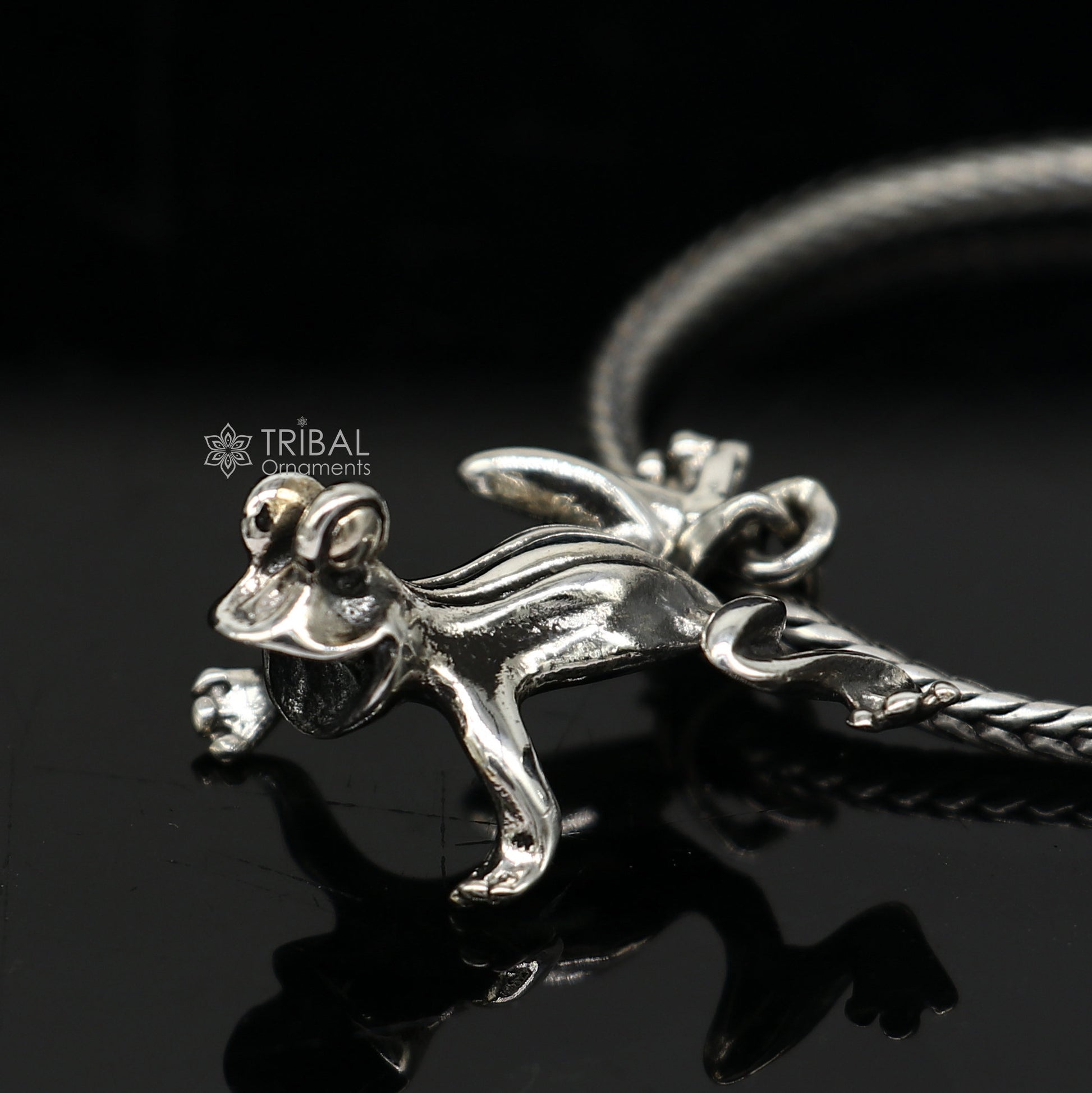 Sterling silver frog pendant on wheat chain necklace, unisex tribal ornaments jewelry, unique design, ideal for gifting.