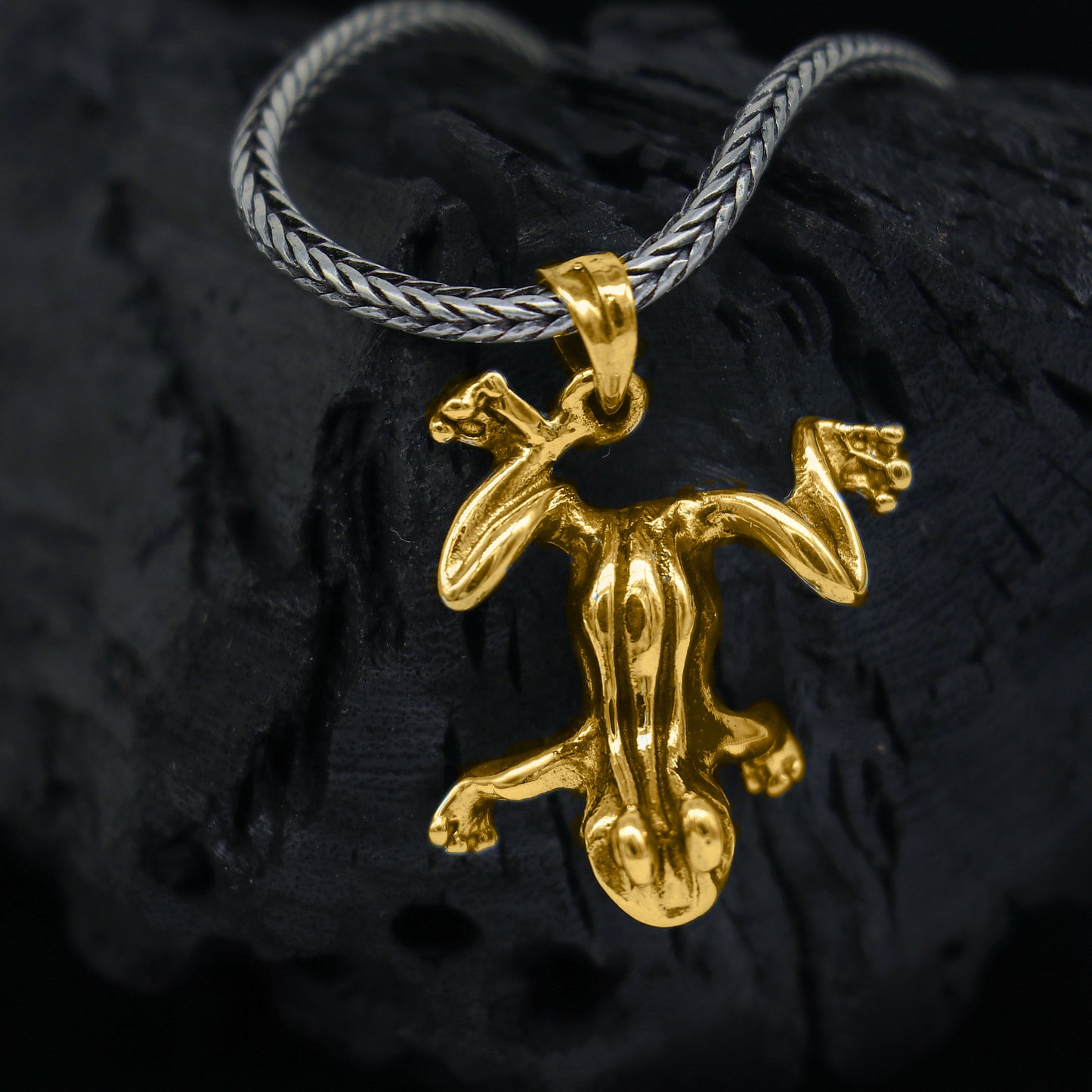 Unisex 925 sterling silver frog pendant on wheat chain necklace, tribal ornaments jewelry, unique design, perfect for gifting.