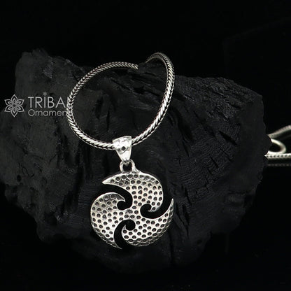 Sterling silver ninza design Triskelion pendant for boys and girls, handmade tribal ornament jewelry, high-quality silver accessory.
