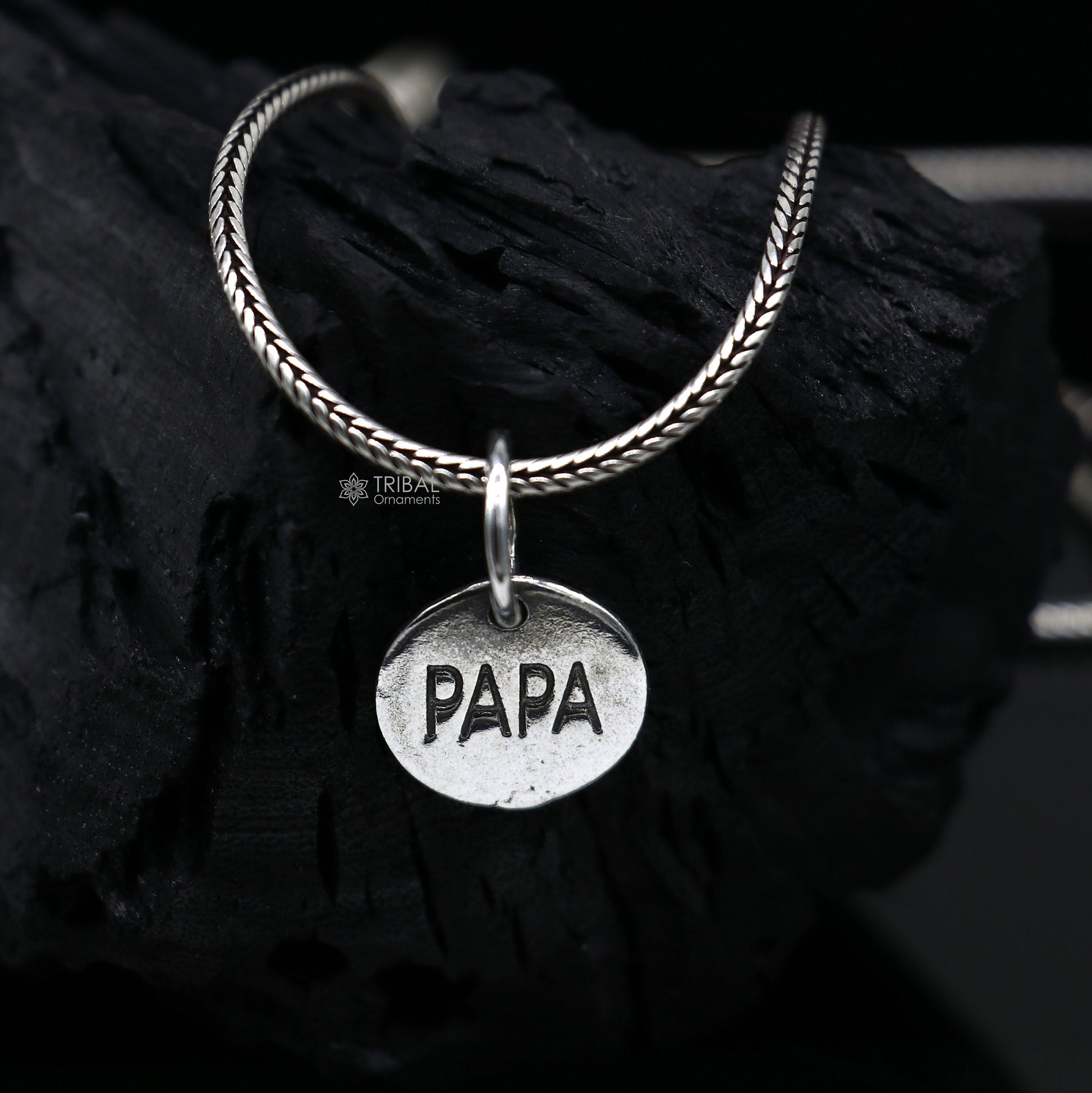 Unique father/PAPA 925 sterling silver small pendant, Wonderful Pendant for father lover unisex gifting round shiny pendants nsp665 - TRIBAL ORNAMENTS