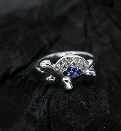 Elegant sterling silver tortoise ring with AD stone, unisex design, stylish daily wear, from TRIBAL ORNAMENTS.