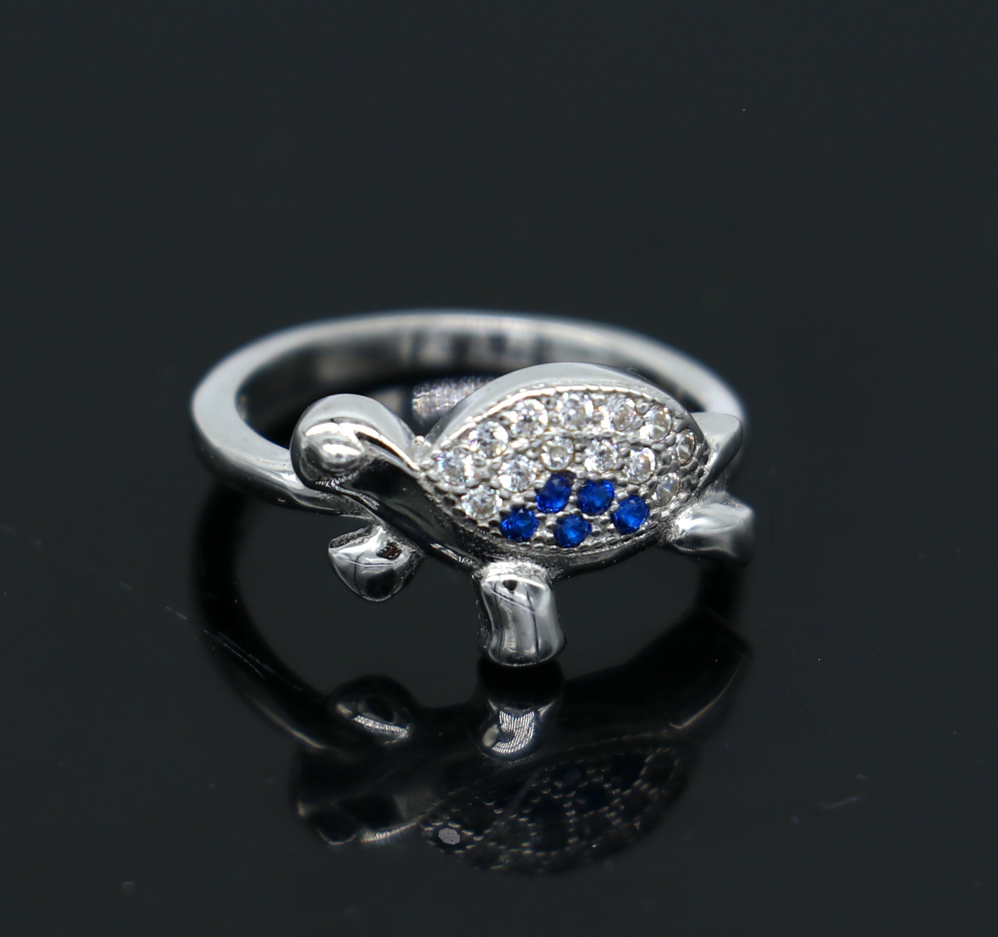Elegant 925 sterling silver tortoise ring with AD stone, unisex stylish design, perfect for daily wear or gifting by Tribal Ornaments.