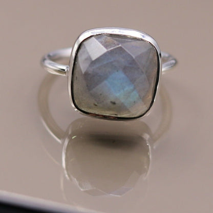 Sterling silver unisex band ring with vibrant blue fire Labradorite gemstone by Tribal Ornaments.