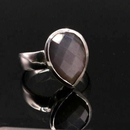 Sterling silver tribal design ring with traditional style, suitable for daily wear and gifting by Tribal Ornaments.