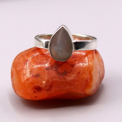 Handmade solid 925 silver Indian-style stone ring with intricate band design, showcasing traditional craftsmanship and stylish jewelry.