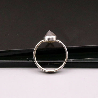 Handmade solid 925 silver Indian-style stone ring with intricate band design, showcasing tribal ornament craftsmanship.