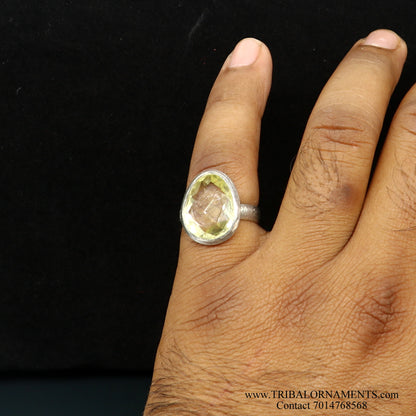 Fabulous labradorite sterling silver unisex ring with antique design by Tribal Ornaments, featuring intricate band details.