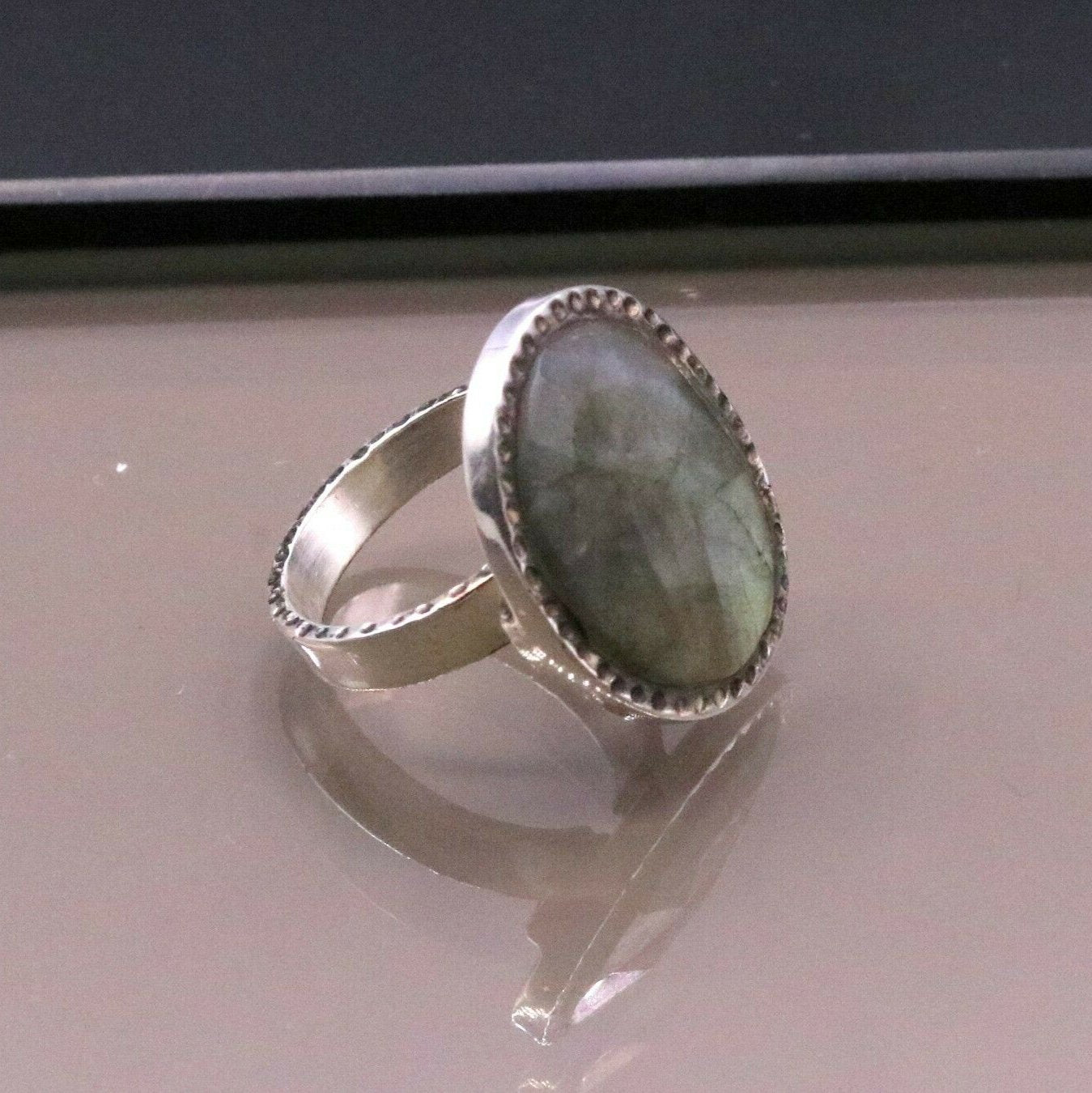 FABULOUS LABRADORITE 925 SOLID SILVER UNISEX ANTIQUE DESIGN RING BAND GIFT sr92 - TRIBAL ORNAMENTS