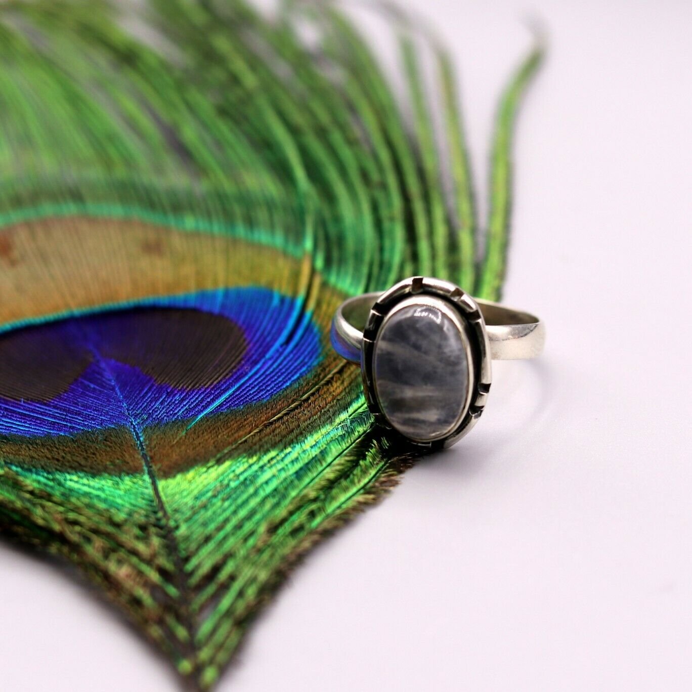 RAINBOW MOONSTONE HANDMADE 925 SOLID SILVER UNISEX ANNIVERSARY GIFTING sr163 - TRIBAL ORNAMENTS