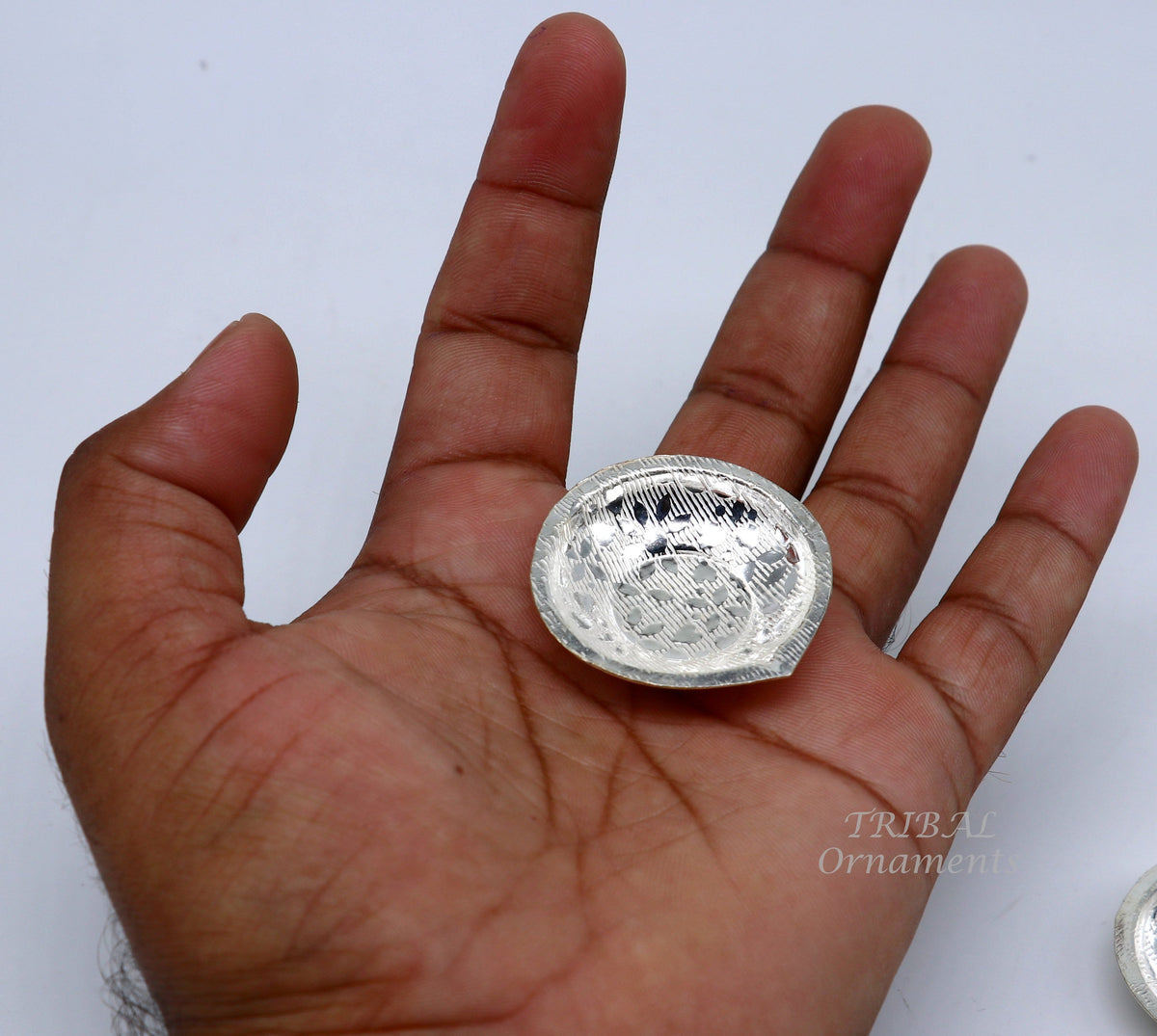 Vintage style handmade elegant silver oil lamp, silver home temple utensils, diya, deepak for Diwali puja silver art decorative art su808 - TRIBAL ORNAMENTS