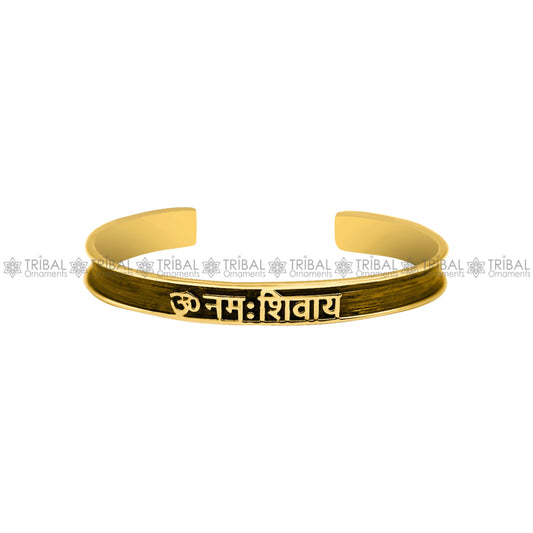 Unisex 925 sterling silver OM Namah Shivay mantra bangle cuff bracelet with polished gold finish, handmade Indian jewelry by Tribal Ornaments.