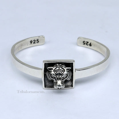Sterling silver or gold polished handmade lion face design bangle bracelet, unisex adjustable jewelry from Tribal Ornaments India.