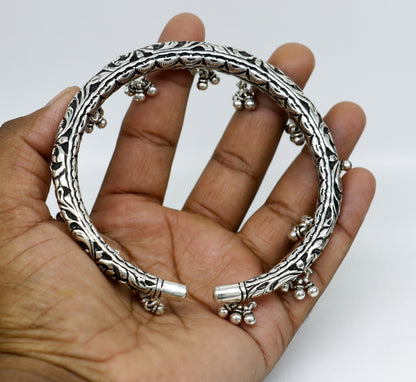 Handmade 925 pure silver vintage tribal ankle bracelet with oxidized finish and antique design, featuring ethnic silver jewelry details.