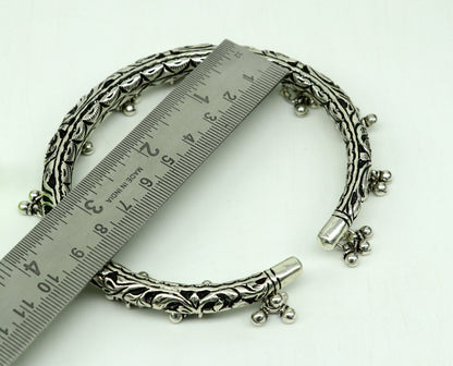 Handmade 925 sterling silver vintage tribal ankle bracelet with oxidized antique design, featuring intricate ethnic silver jewelry details.
