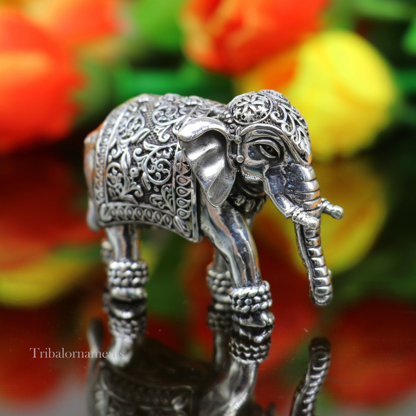 925 Sterling silver Kandrai work Nakshi/ chitai design customized Elephant statue, puja article figurine, décor Diwali puja articles su494 - TRIBAL ORNAMENTS