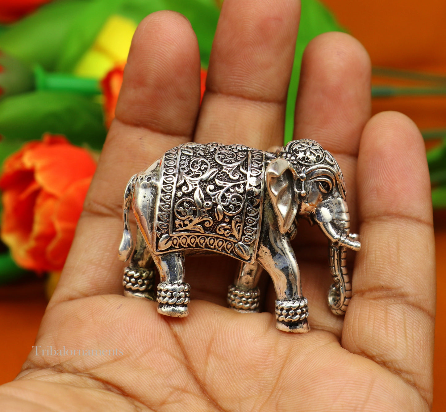 925 Sterling silver Kandrai work Nakshi/ chitai design customized Elephant statue, puja article figurine, décor Diwali puja articles su494 - TRIBAL ORNAMENTS