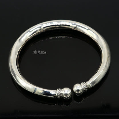 Shiny 925 sterling silver foot bracelet ankle kada with a plain, elegant design, unisex jewelry by Tribal Ornaments.