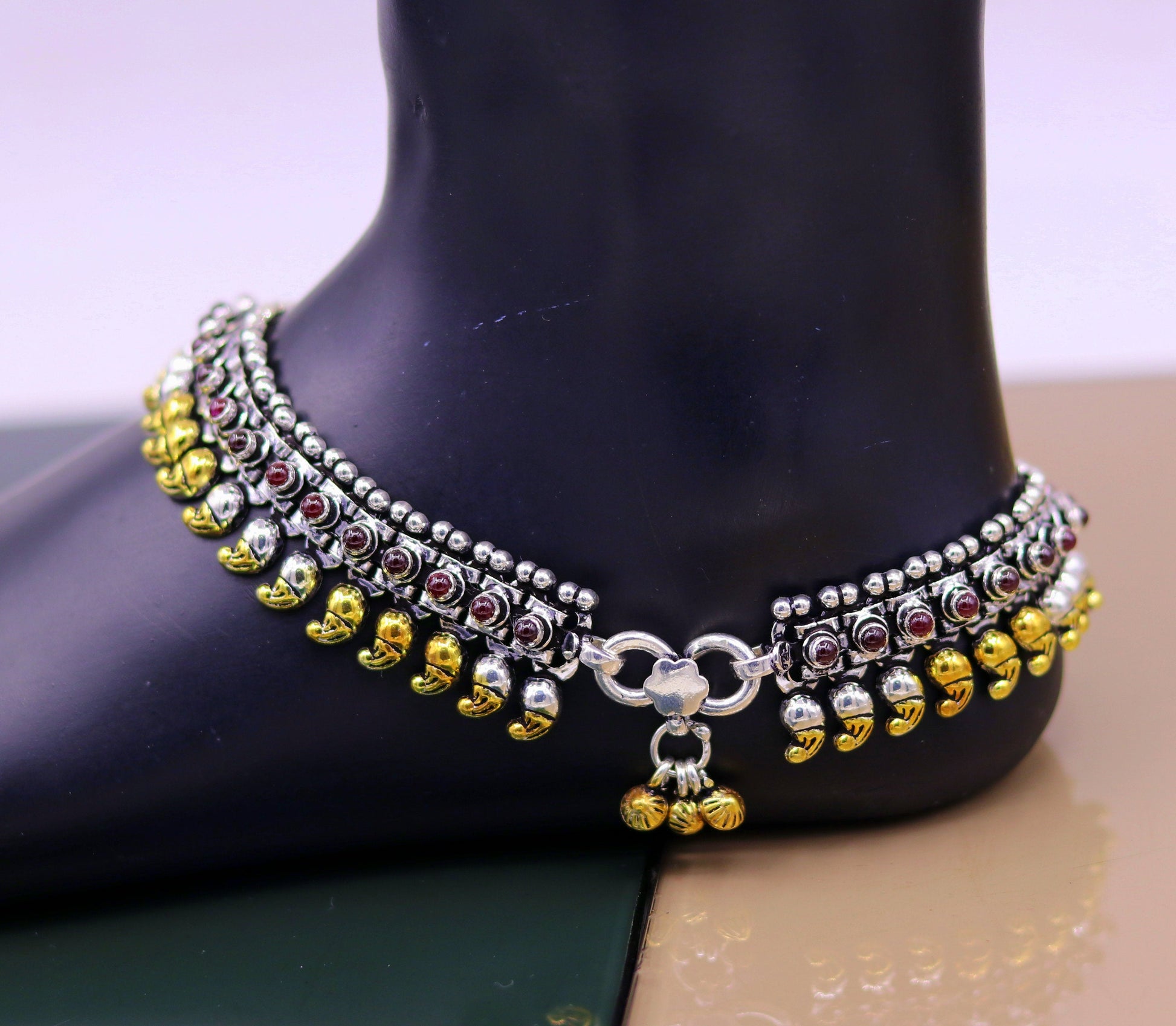 925 sterling silver handmade dual-tone mango waved chain anklet, versatile tribal jewelry suitable as an ankle bracelet or necklace.
