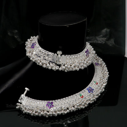Vintage handmade solid silver anklet with foot charm, tribal design, ideal for belly dance and bridal jewelry from India.