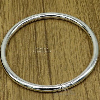 Shiny 925 sterling silver handmade plain bangle bracelet by Tribal Ornaments, unisex customized jewelry for gifting and everyday wear.