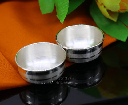 Handmade small silver puja bowl from TRIBAL ORNAMENTS, made of 999 fine solid silver, used for temple rituals and puja ceremonies.