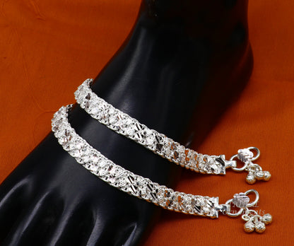 Gorgeous flexible sterling silver anklet with vintage tribal design, handmade tribal jewelry ankle bracelet by TRIBAL ORNAMENTS