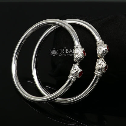 Sterling silver lion face design kada bracelet by TRIBAL ORNAMENTS, lightweight and trendy jewelry for men and girls.