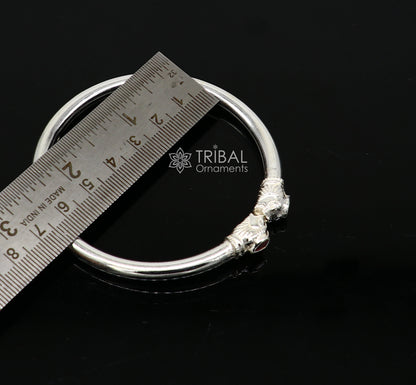 925 sterling silver lion face design trendy kada bracelet for men and girls, lightweight and handmade jewelry by TRIBAL ORNAMENTS.
