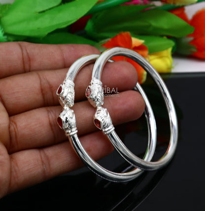 Sterling silver lion face design kada bracelet by TRIBAL ORNAMENTS, lightweight trendy jewelry for men and girls.