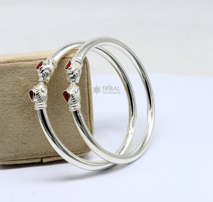 Sterling silver lion face design trendy kada bracelet by TRIBAL ORNAMENTS, lightweight jewelry for men and girls.