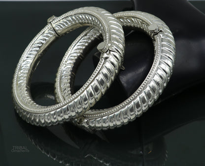 Vintage silver tribal foot bracelet anklet featuring traditional craftsmanship and intricate design by Tribal Ornaments.