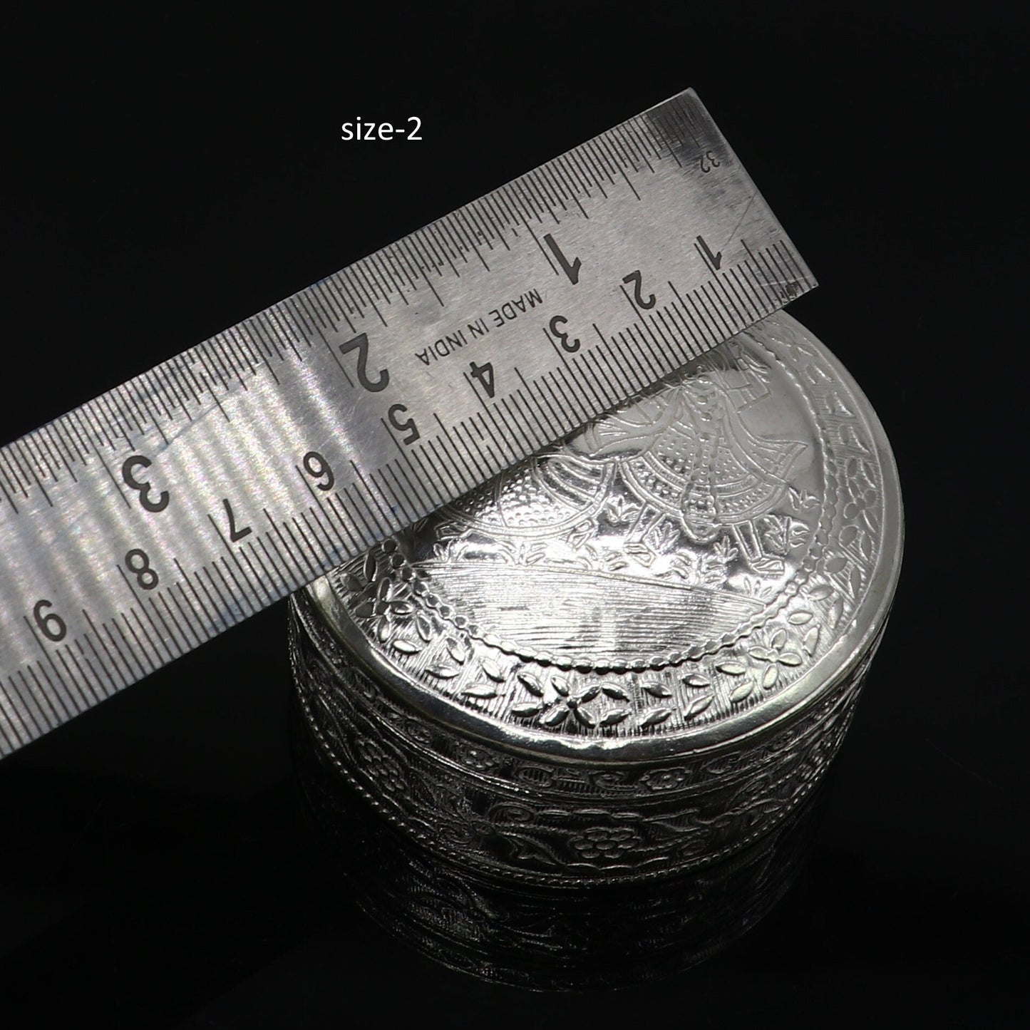 925 sterling silver unique antique design handmade brides eyes kajal box, surma box, kumkum sindur box, small trinket box article stb848 - TRIBAL ORNAMENTS